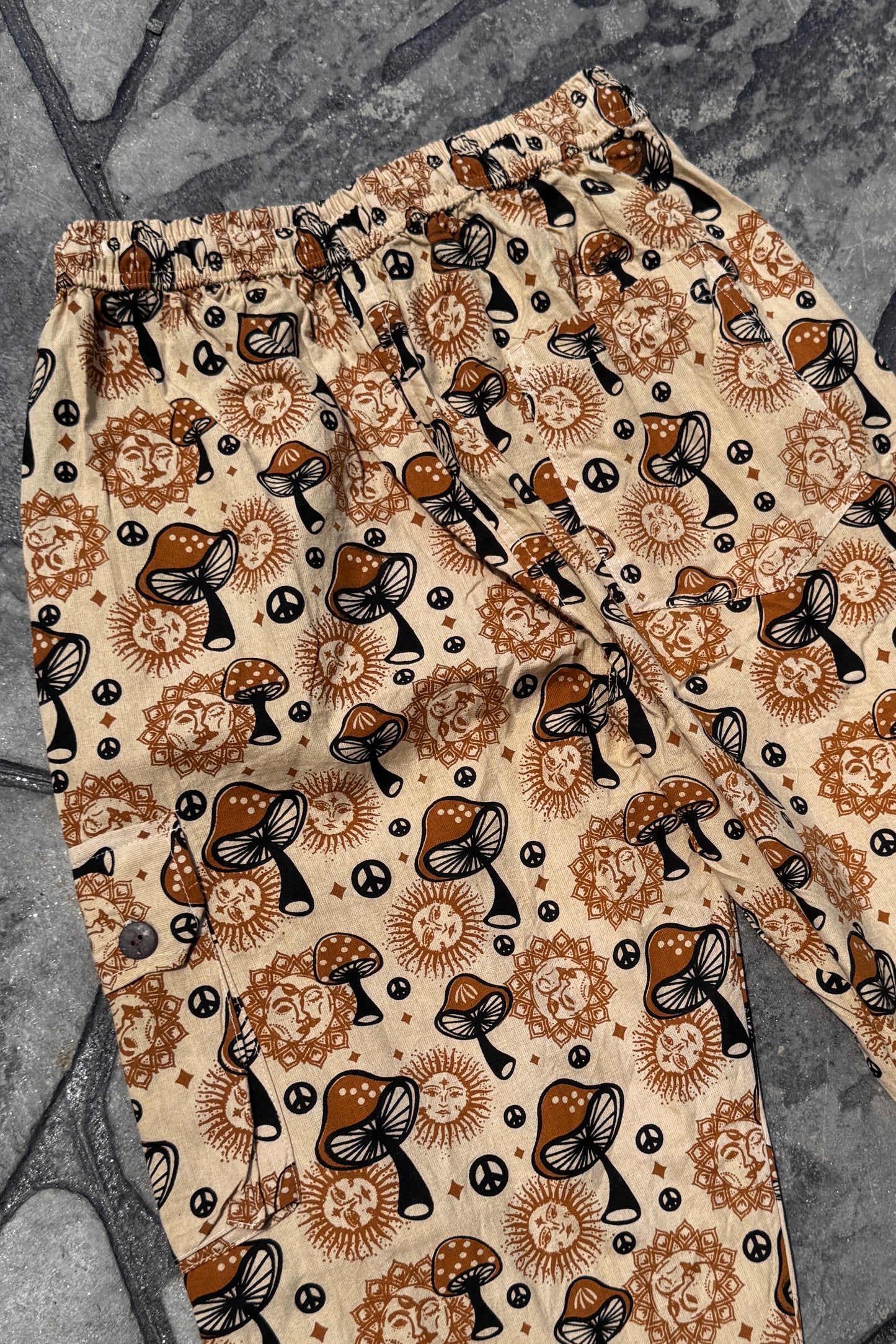 Multi Sun & Mushroom Beige Cargo Pant