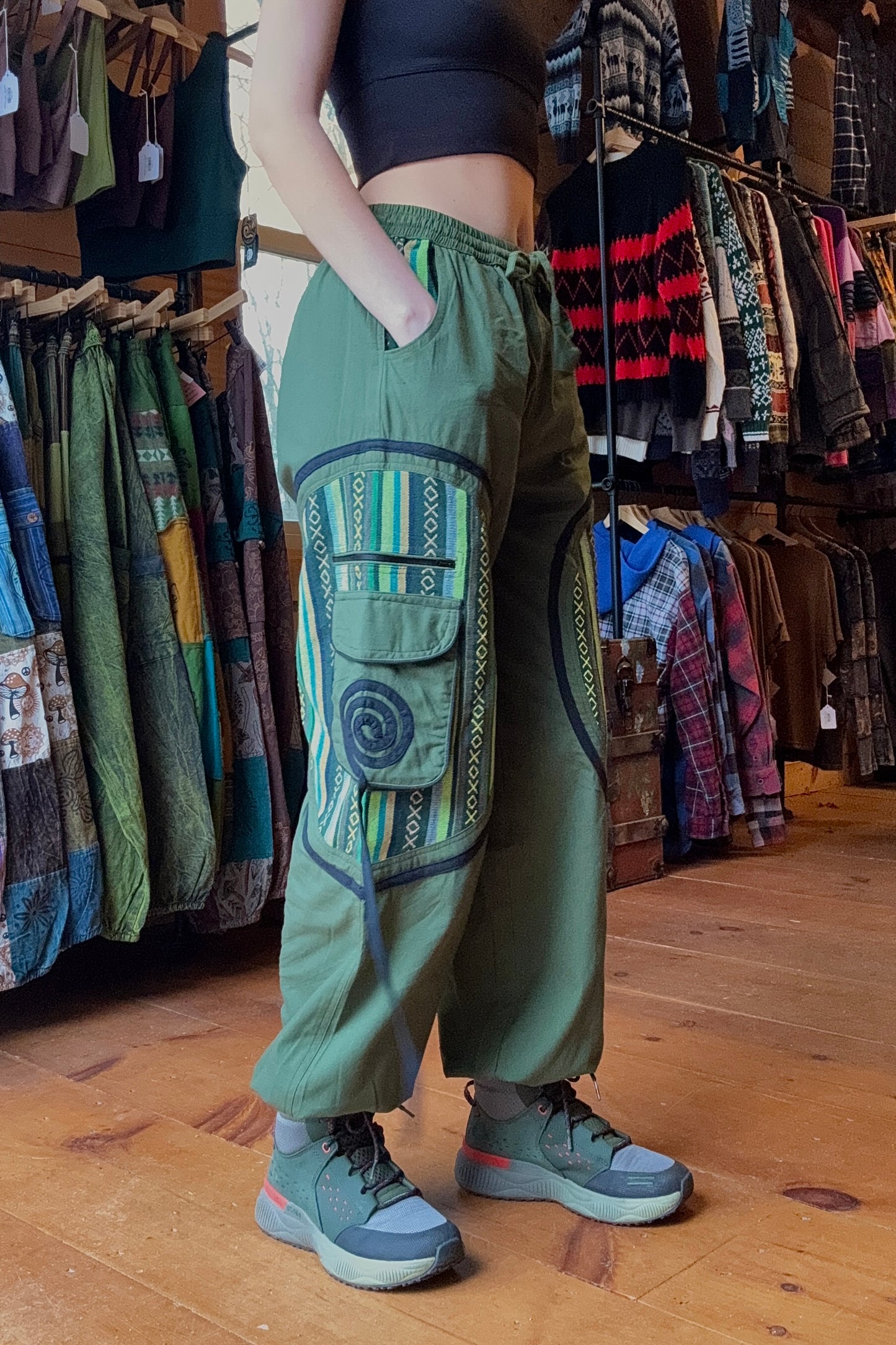 Swirl Detail Cargo Pocket Baggy Joggers