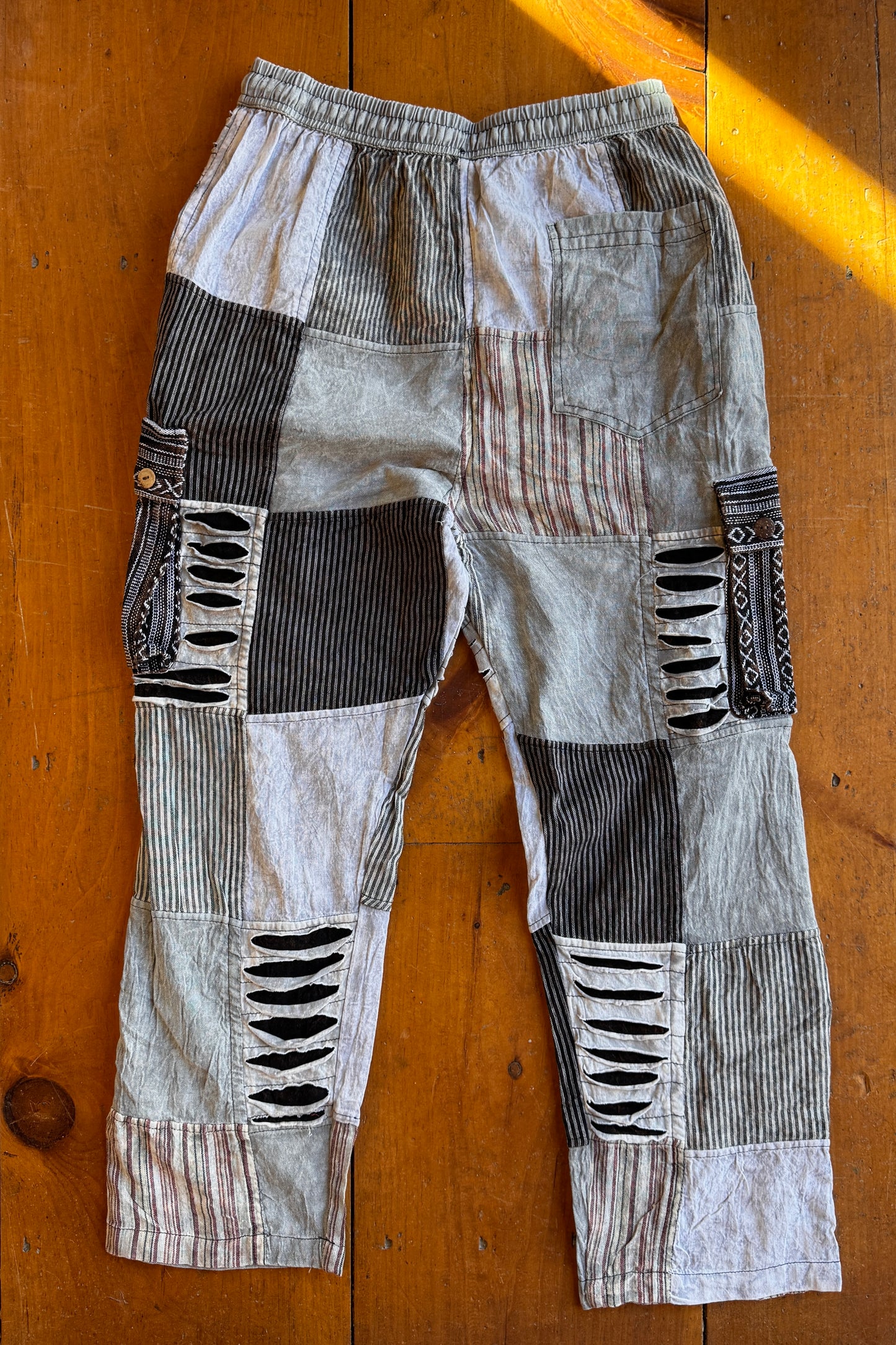 Razor Cut Detail Cargo Trousers