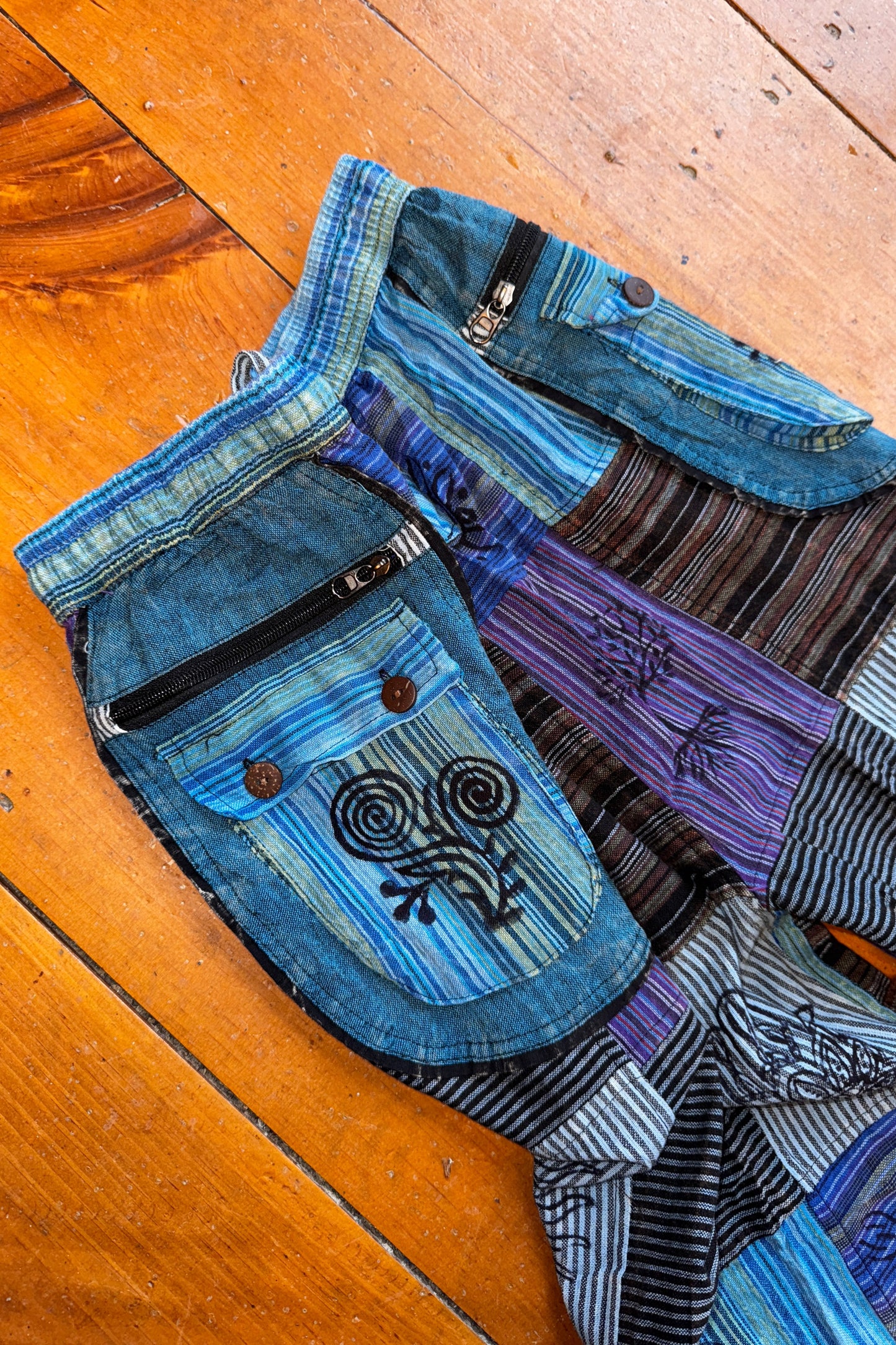 LAST CALL SIZE S | Blue and Purple Joggers w/ Cargo Pockets