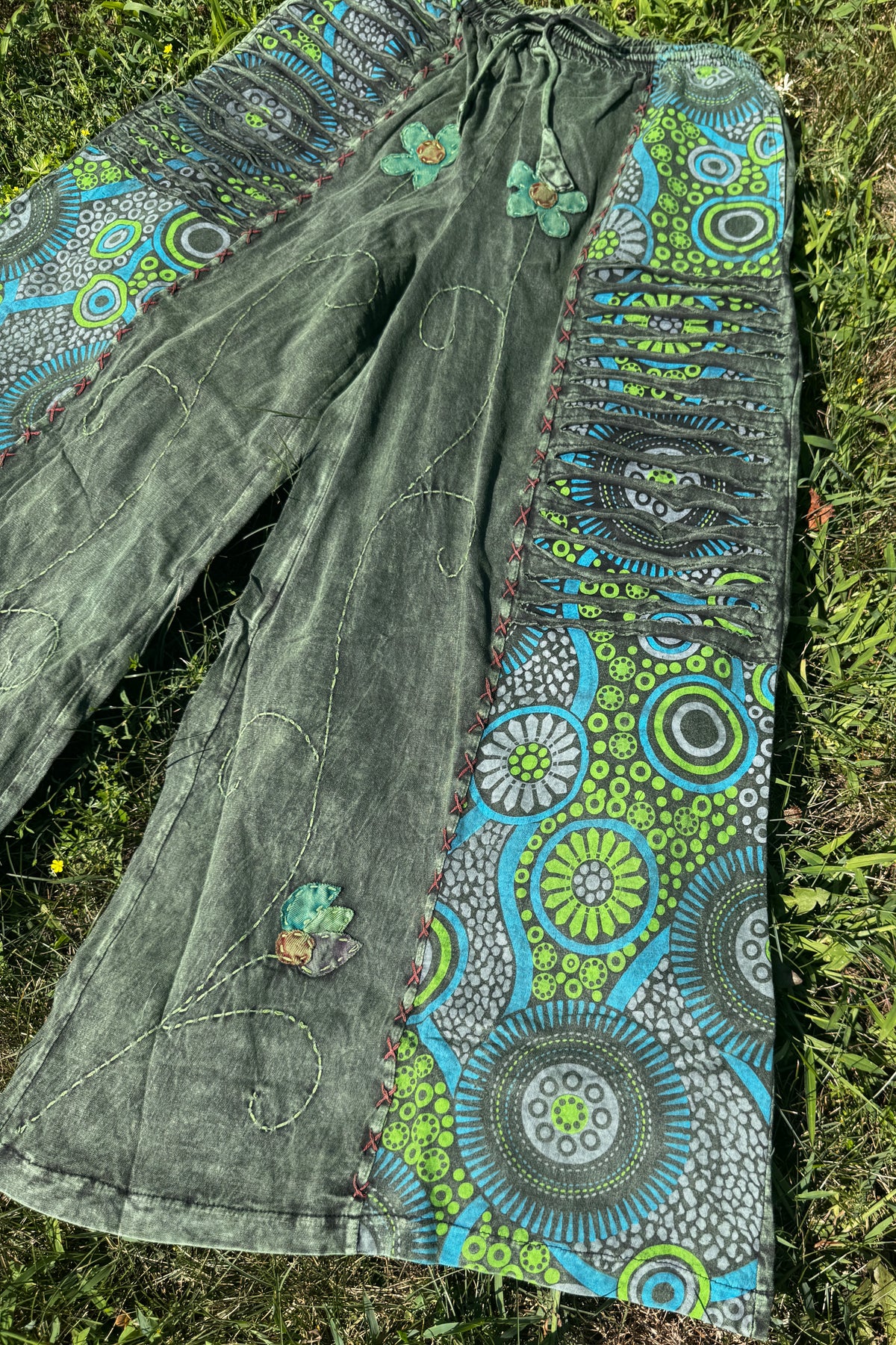 Ultra Wide Leg Floral Embroidered Pants in Blue