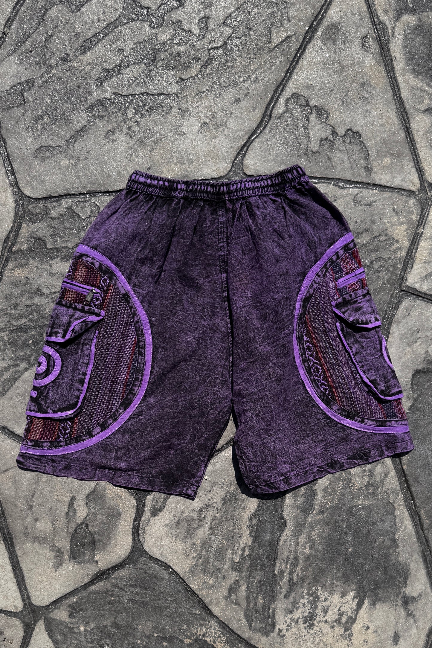 Swirl Detail Pocket Unisex Short in Purple