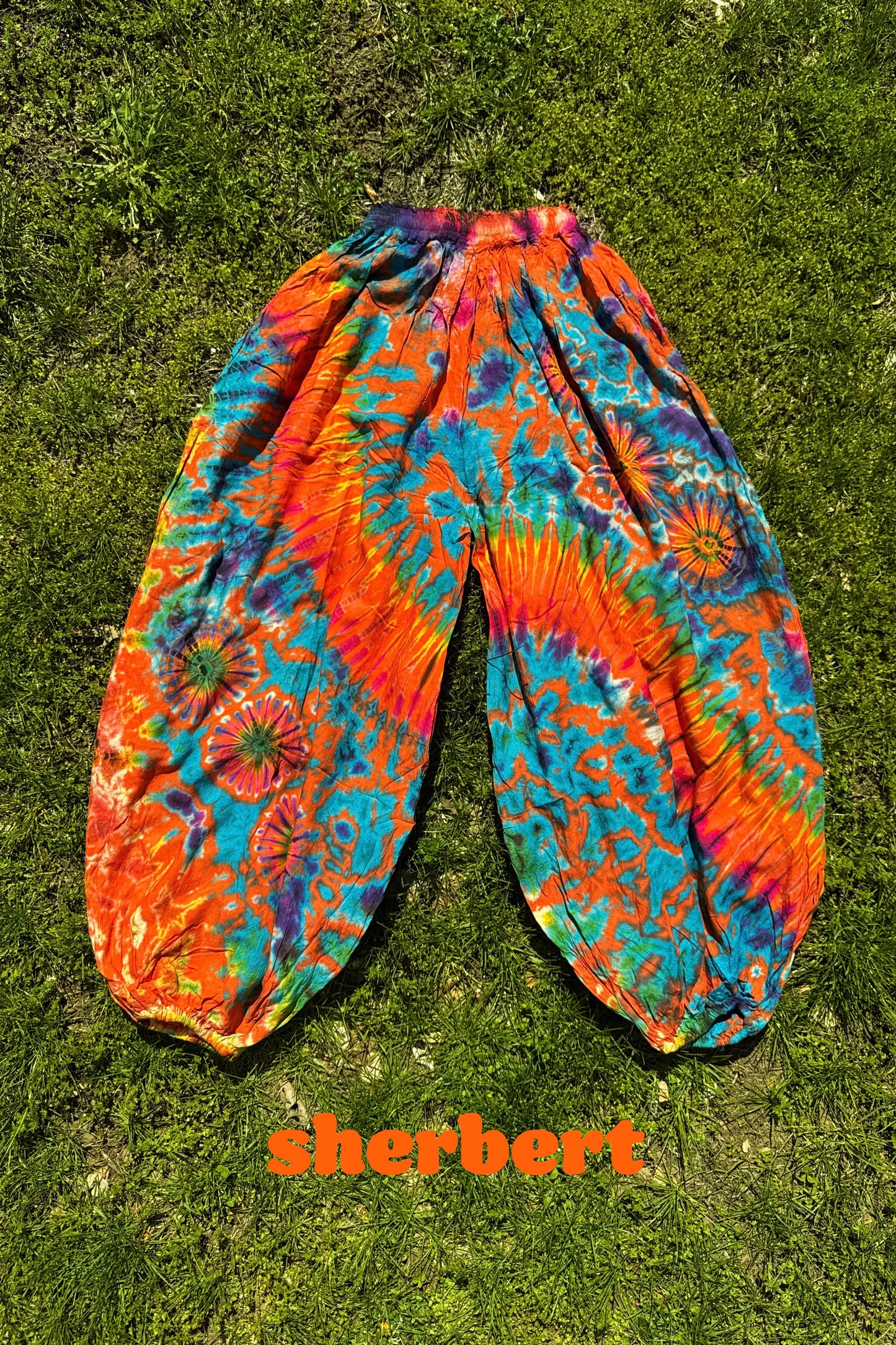 Tie Dye Flowy Genie Pants