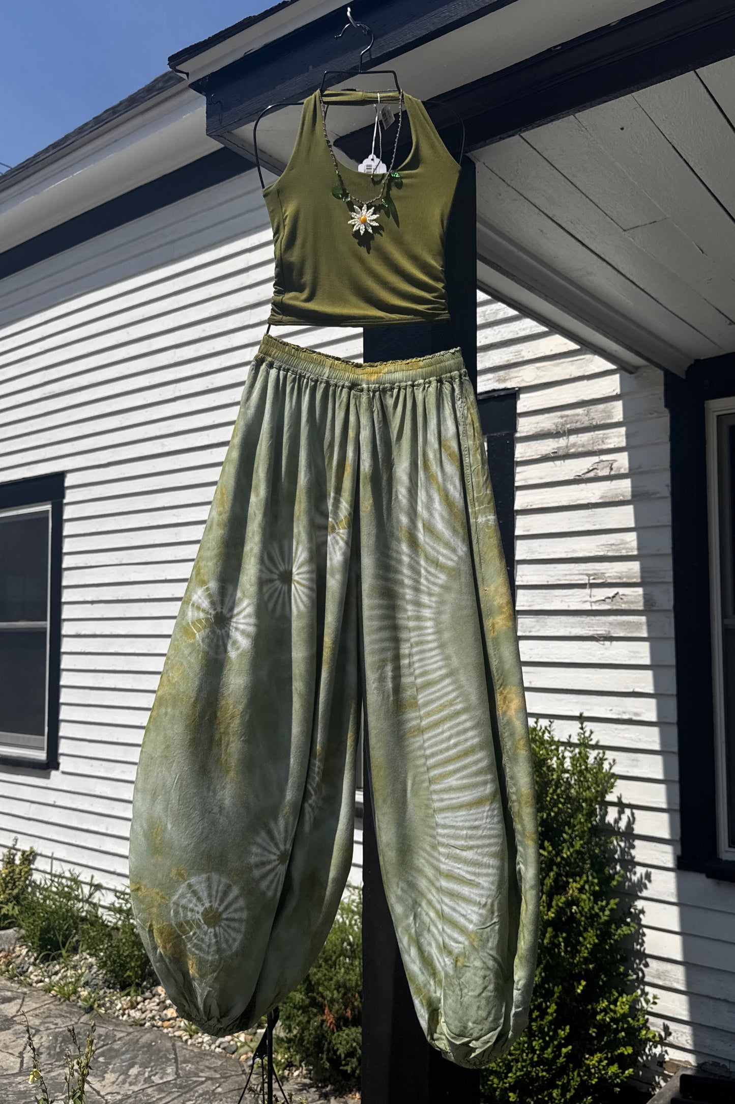 Tie Dye Flowy Genie Pants