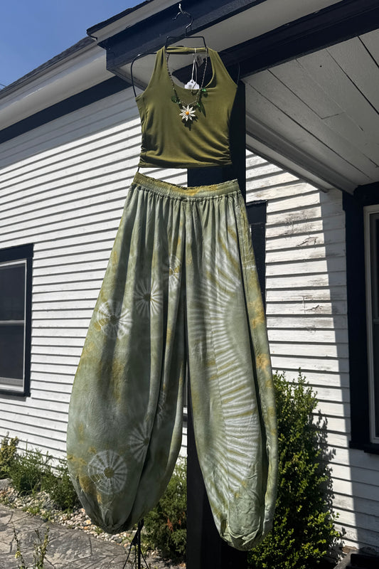 Tie Dye Flowy Genie Pants