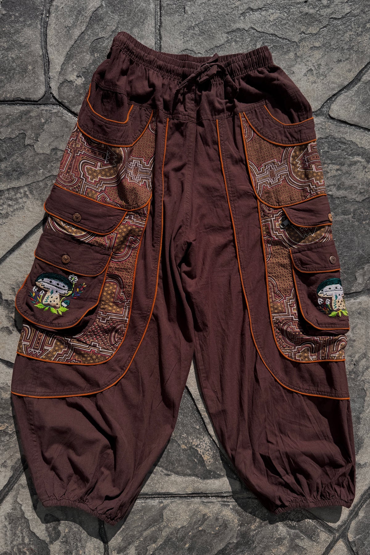 Baggy Multi-Pocket Pant w/ Mushroom Pocket in Brown