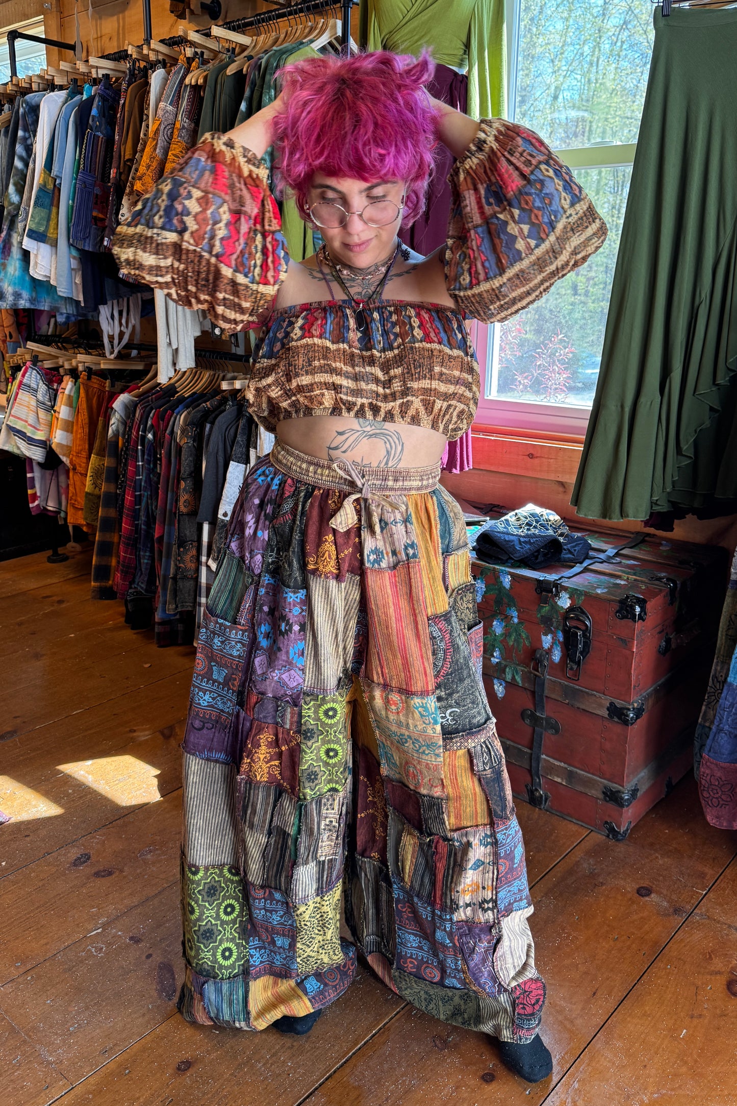 Ultra Wide Leg Palazzo Mixed Patch Pant