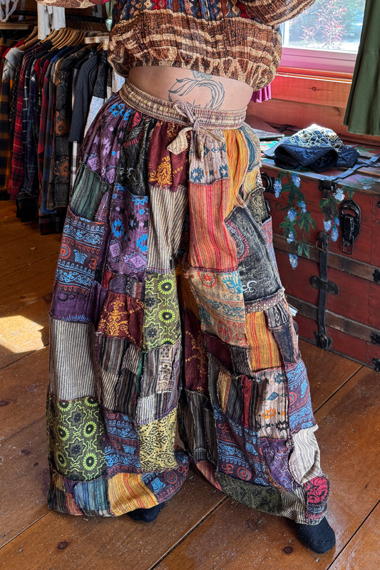 Ultra Wide Leg Palazzo Mixed Patch Pant