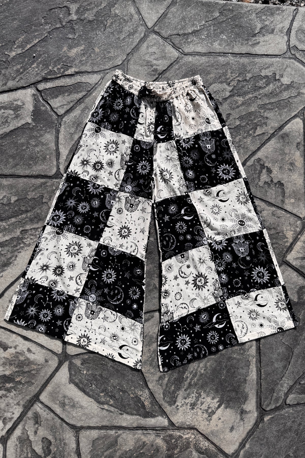 B+W Wide Leg Palazzo Sun/ Moon Print Pants