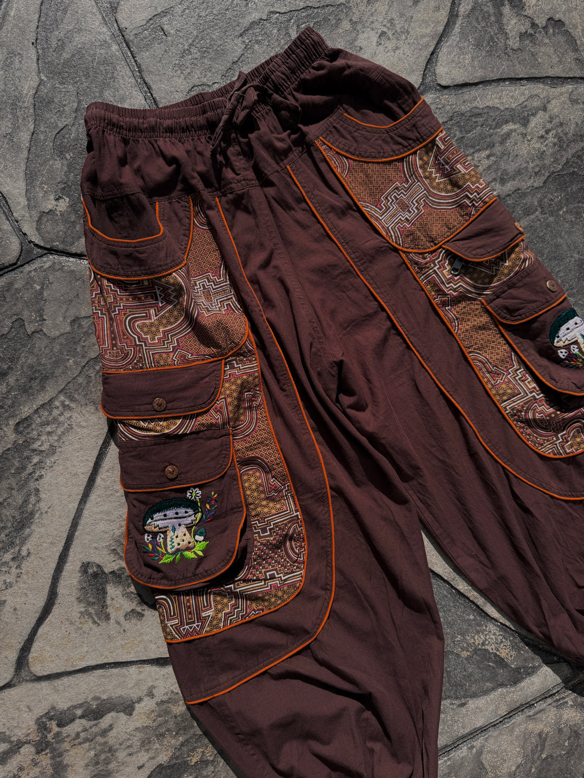 Baggy Multi-Pocket Pant w/ Mushroom Pocket in Brown