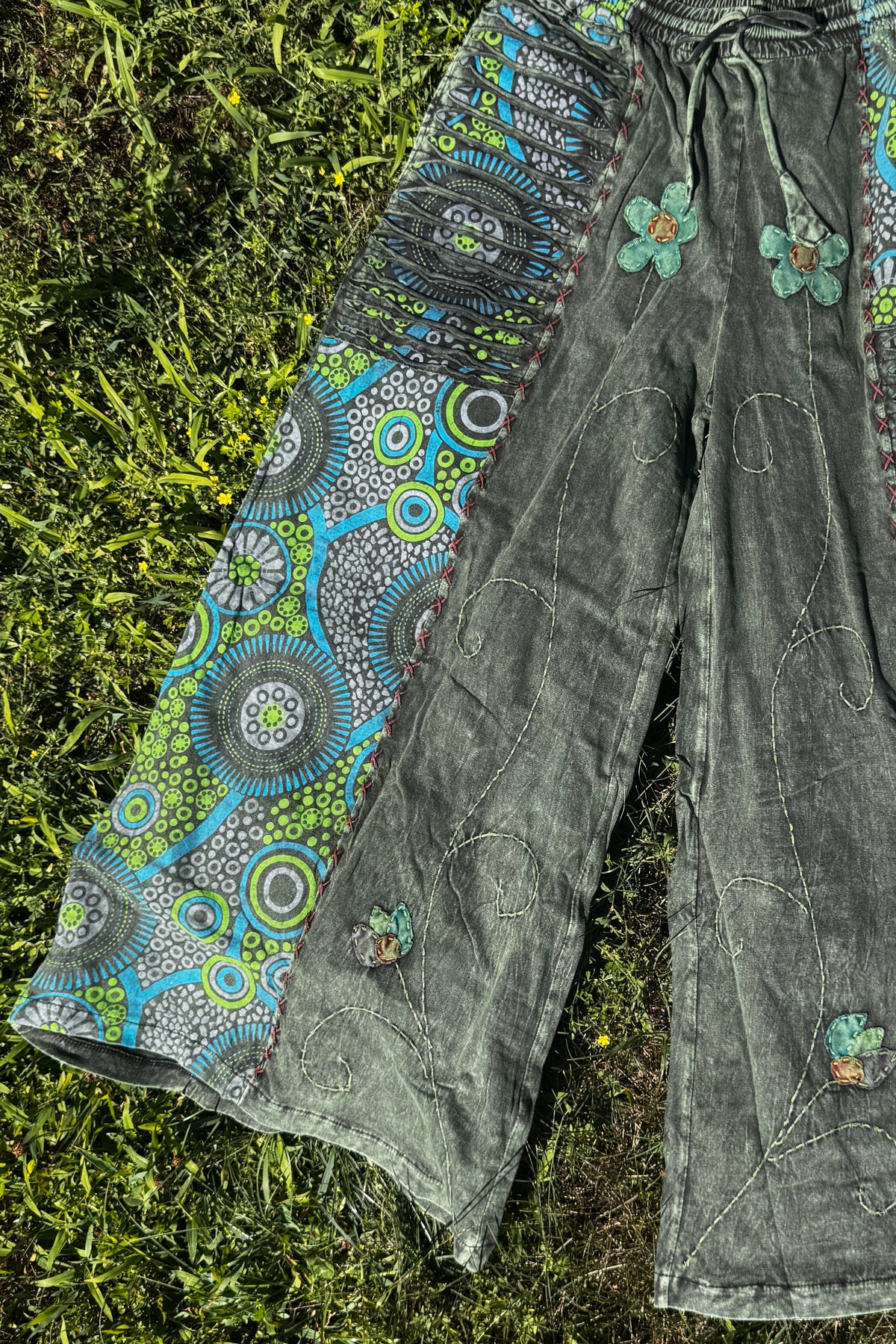 Ultra Wide Leg Floral Embroidered Pants in Blue