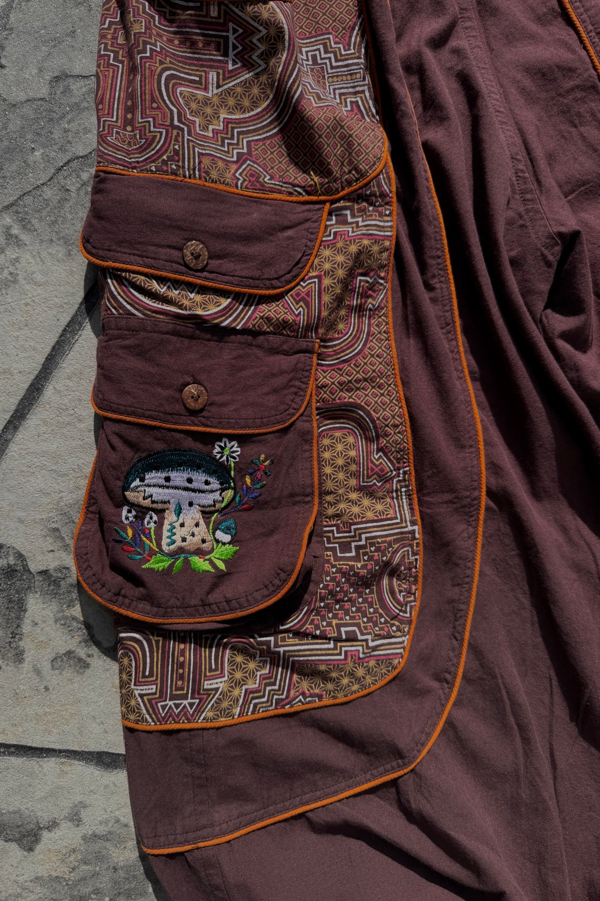 Baggy Multi-Pocket Pant w/ Mushroom Pocket in Brown