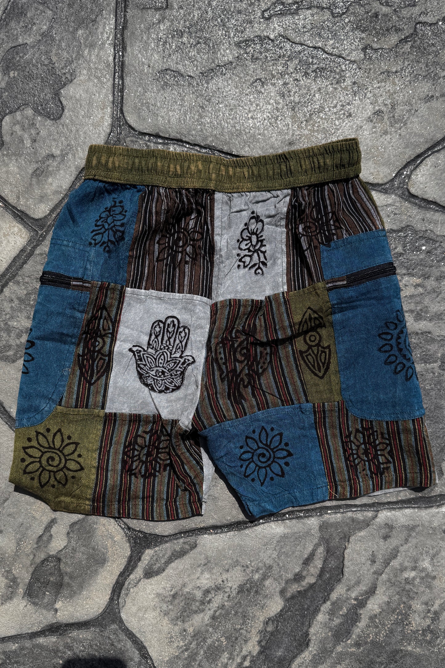 Unisex Zipper Pocket Green Shorts
