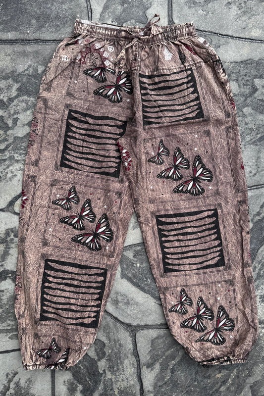 Razor Cut Detail Joggers w/ Butterflies