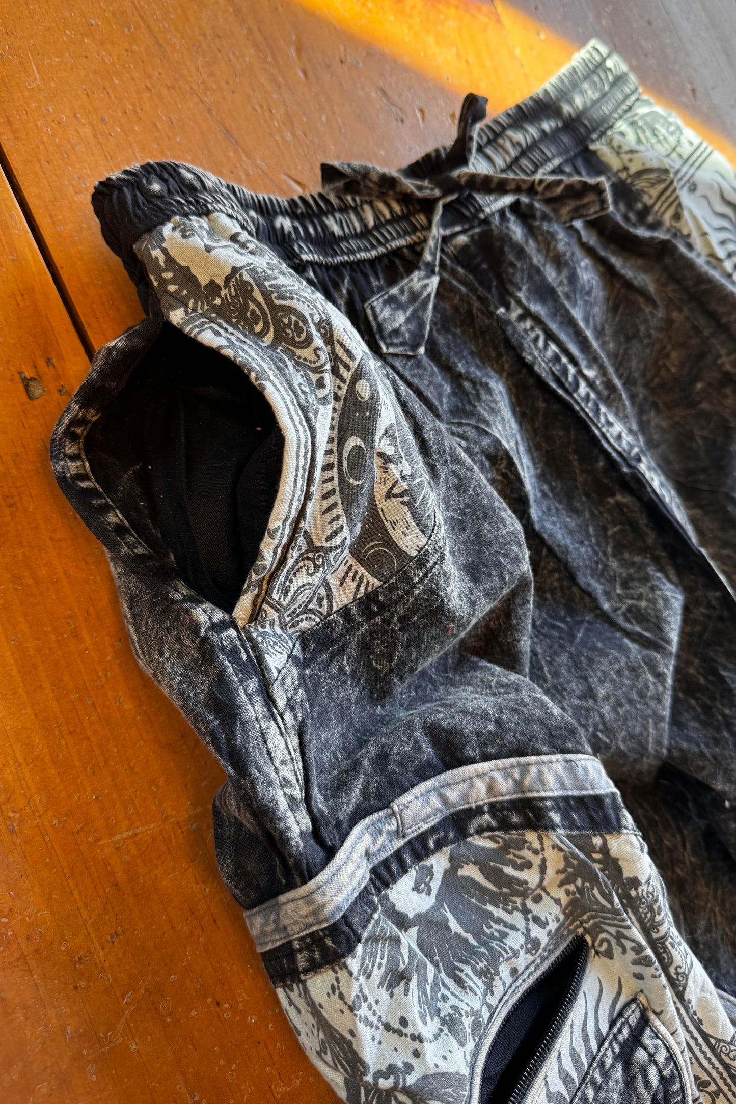 LAST CALL SIZE S | Black & Teal Round Sun Moon Mushroom Joggersa