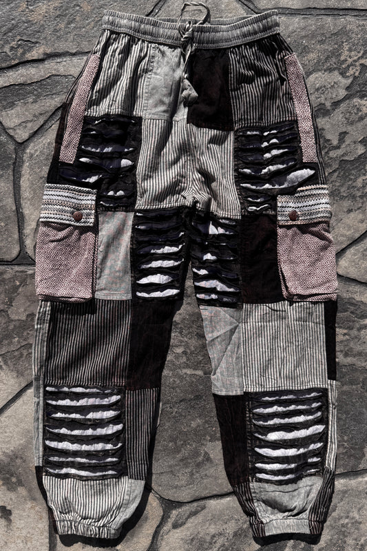 Razor Cut Detail Checkered Cargo Joggers