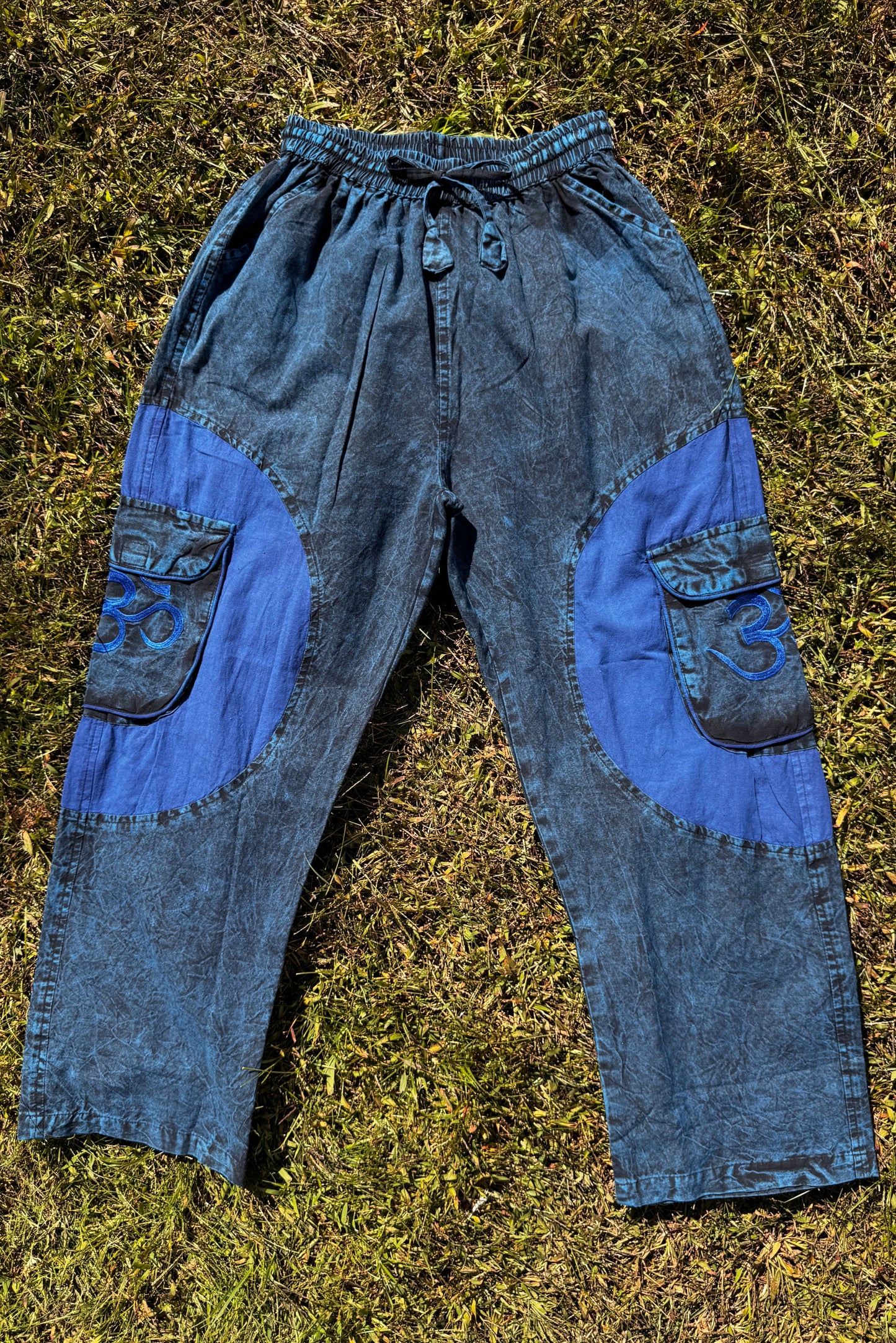 Ohm Trousers w/ Cargo Velcrow Pockets