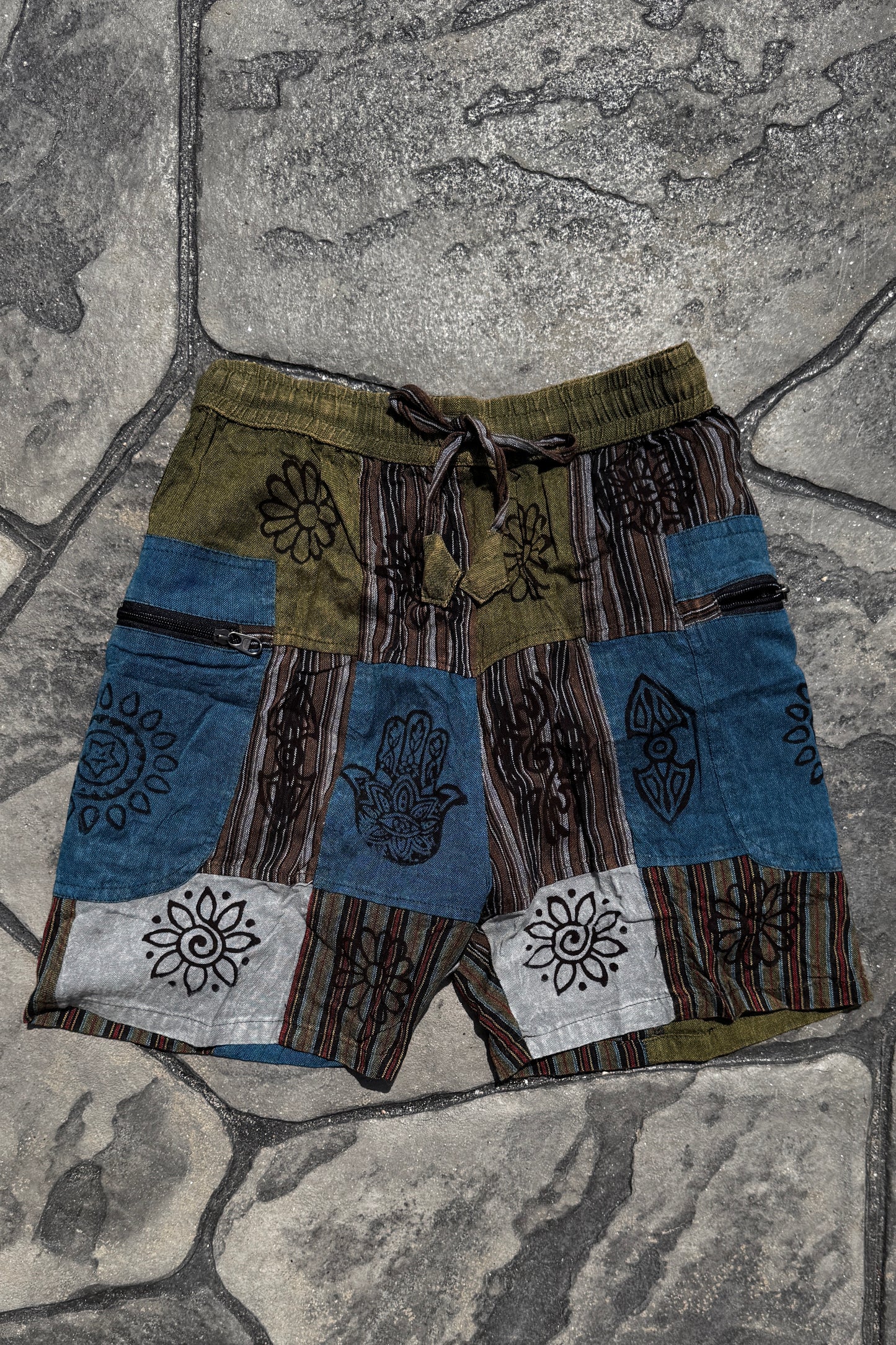 Unisex Zipper Pocket Green Shorts