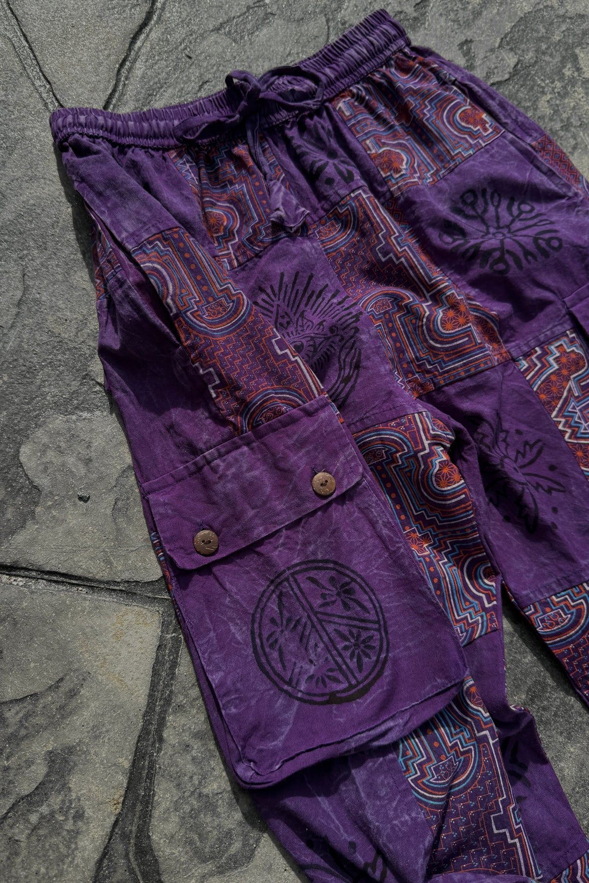 Geometric Print Straight Leg Cut Pants in Purple
